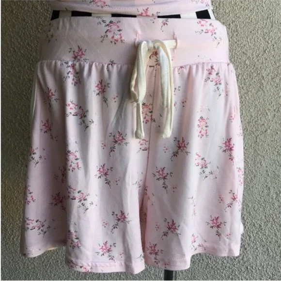 Lucky Brand Los Angeles Pajamas Set